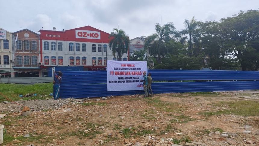 Batam’s Buffer Zone Crisis: Green Spaces Replaced by Buildings and ...